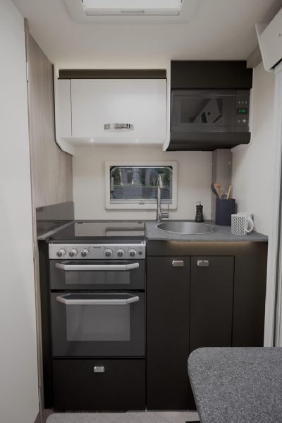 2026 Swift Challenger 390