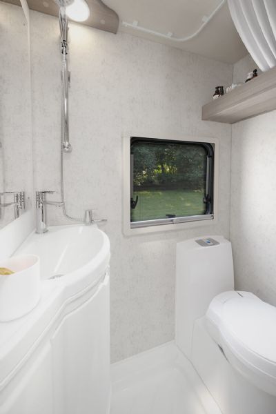 2026 Swift Challenger 390