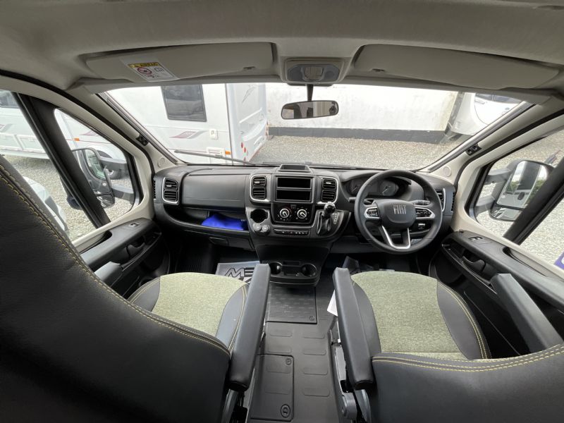 2025 Sunlight Adventure T68