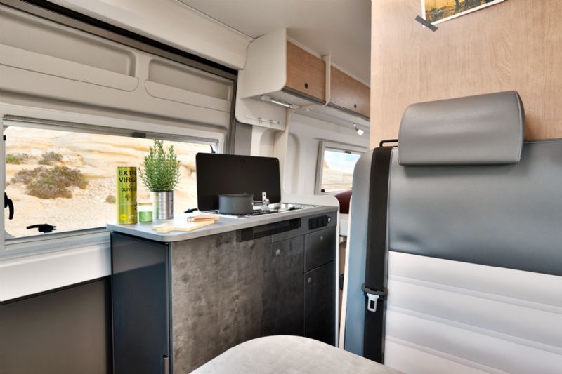 2026 Sunlight Cliff 602